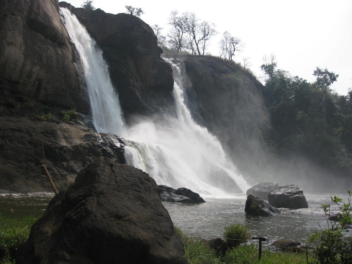 Magic Land Resorts Athirapally Irinjalakuda 외부 사진